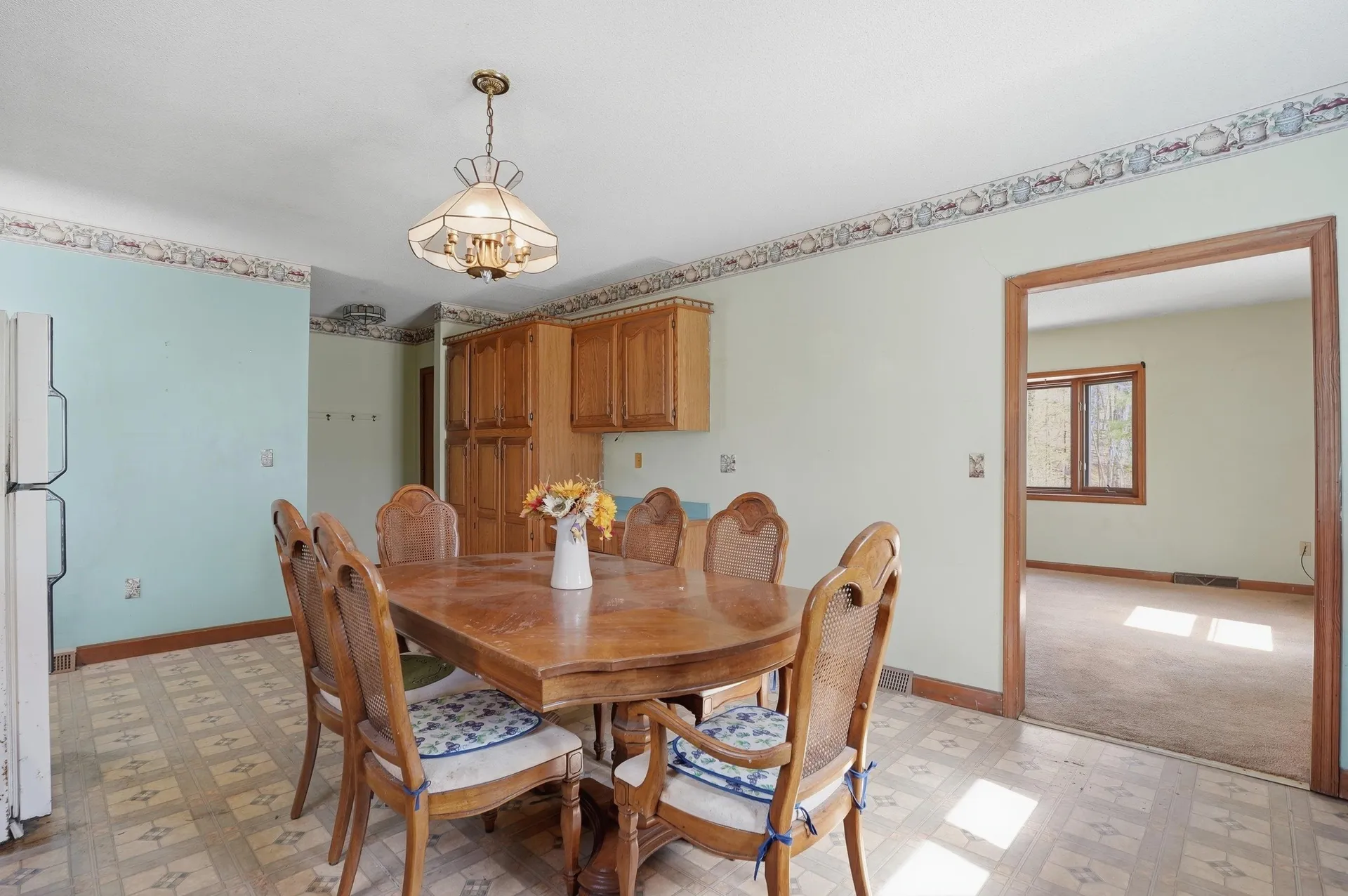 63 Kienia Road Hudson NH 03051