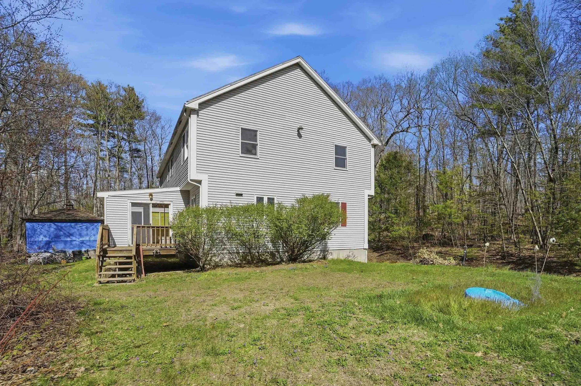 63 Kienia Road Hudson NH 03051