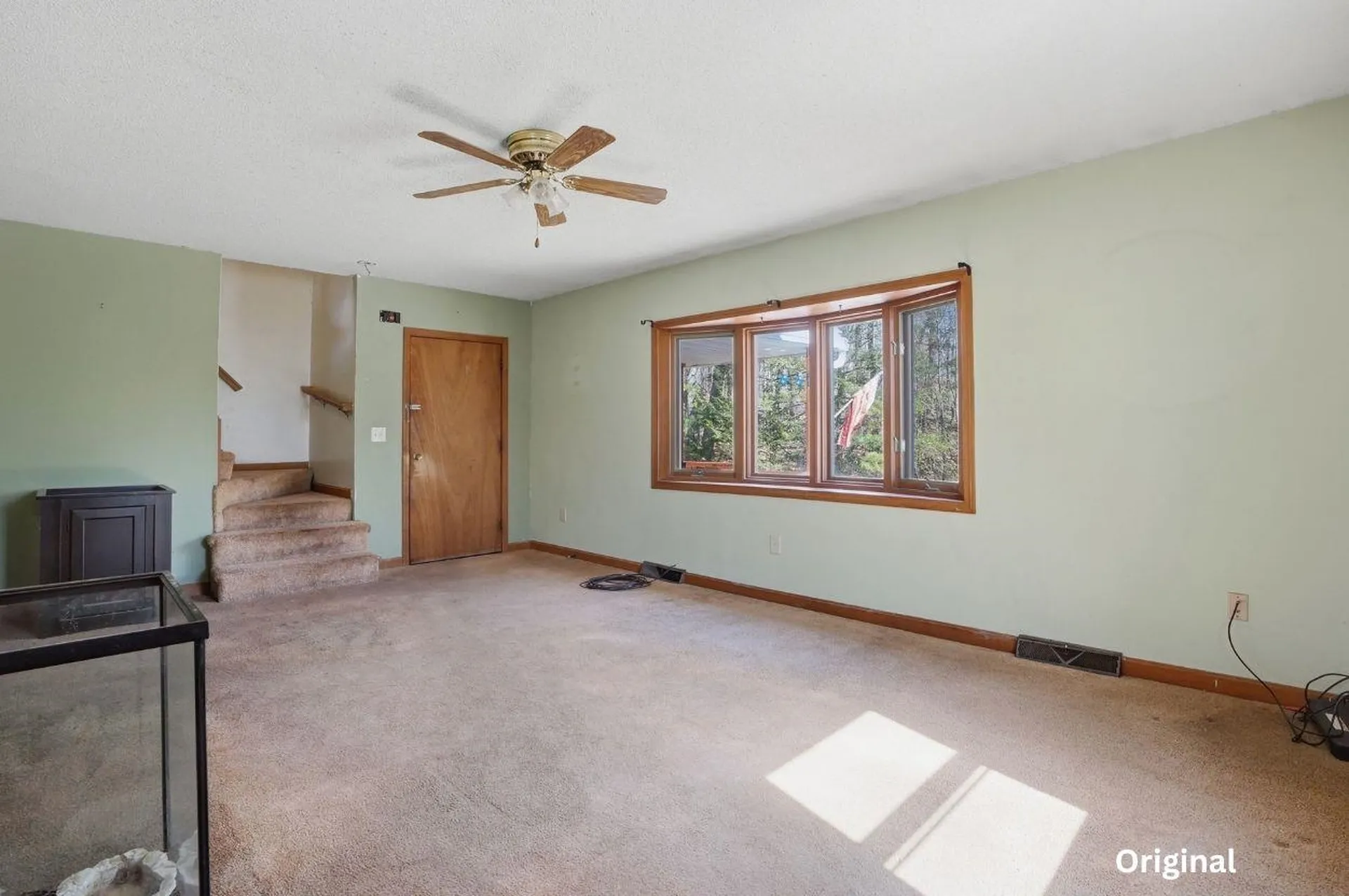 63 Kienia Road Hudson NH 03051