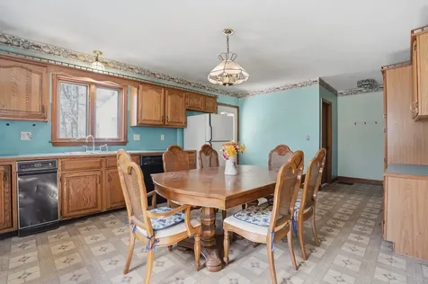 63 Kienia Road Hudson NH 03051
