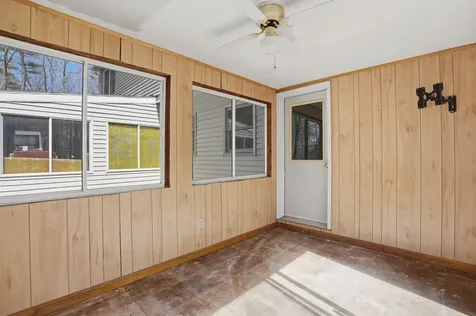 63 Kienia Road Hudson NH 03051
