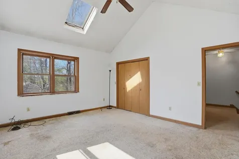 63 Kienia Road Hudson NH 03051