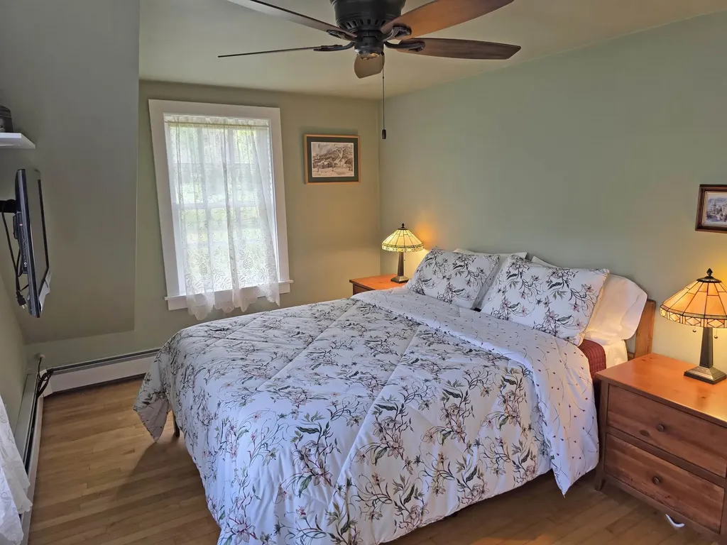 383 South Wardsboro Road Newfane VT 05345