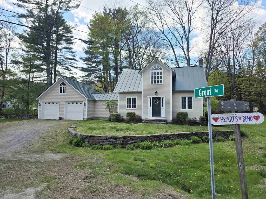 383 South Wardsboro Road Newfane VT 05345