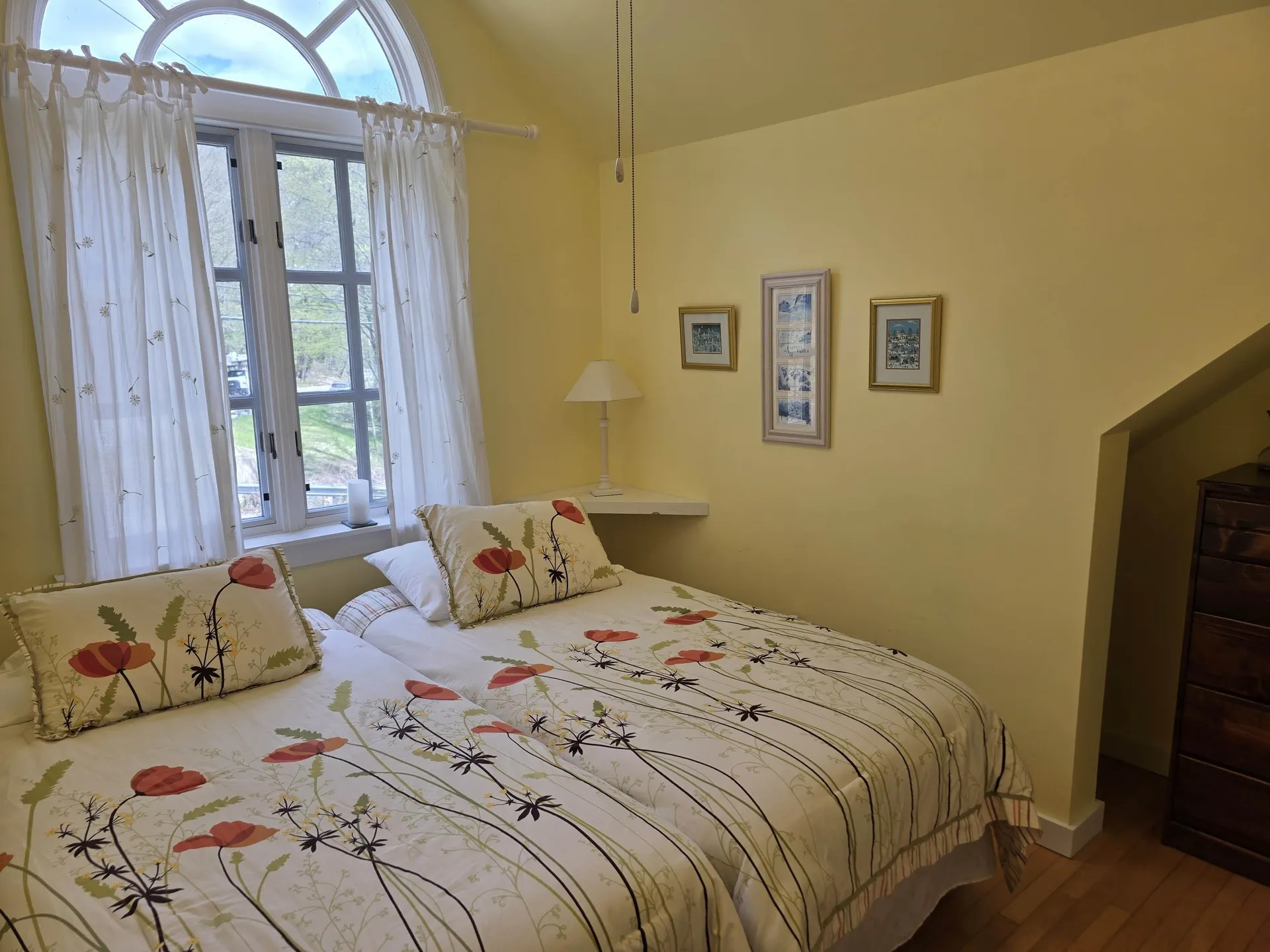 383 South Wardsboro Road Newfane VT 05345