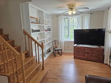 383 South Wardsboro Road Newfane VT 05345