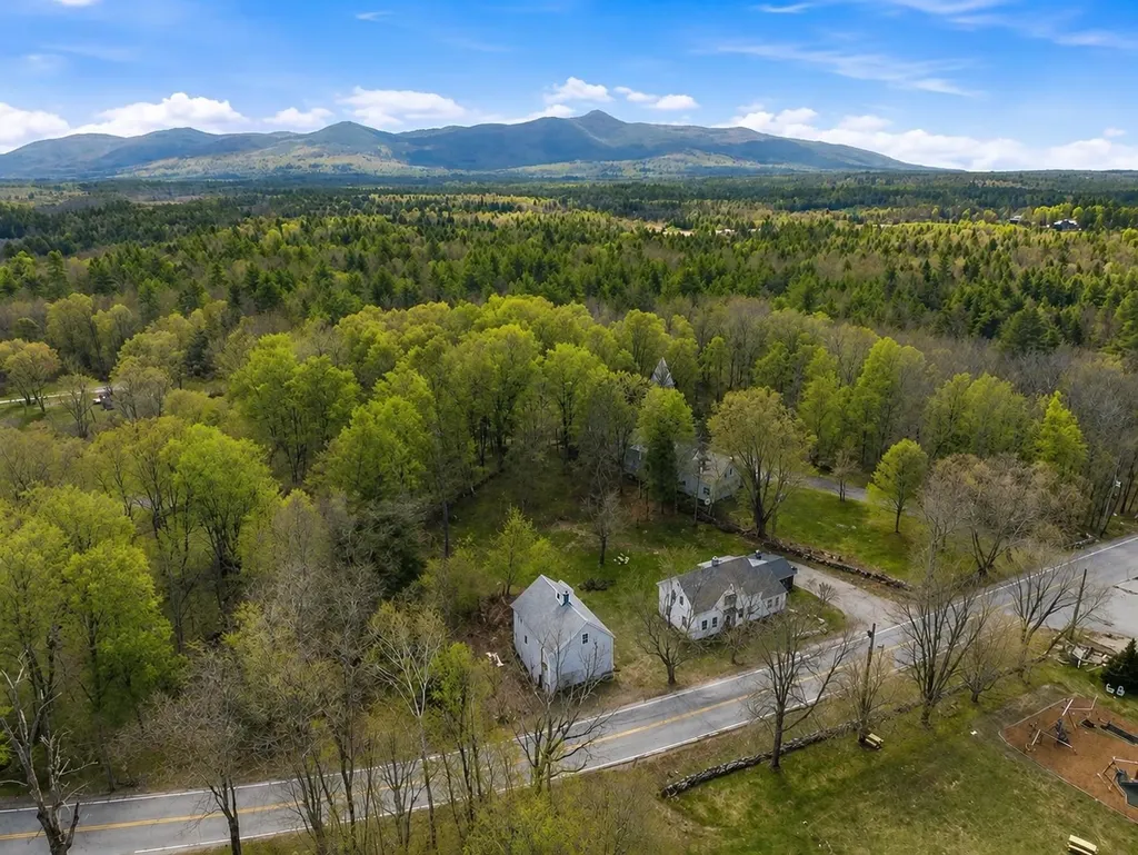 659 North Sandwich Road Sandwich NH 03259