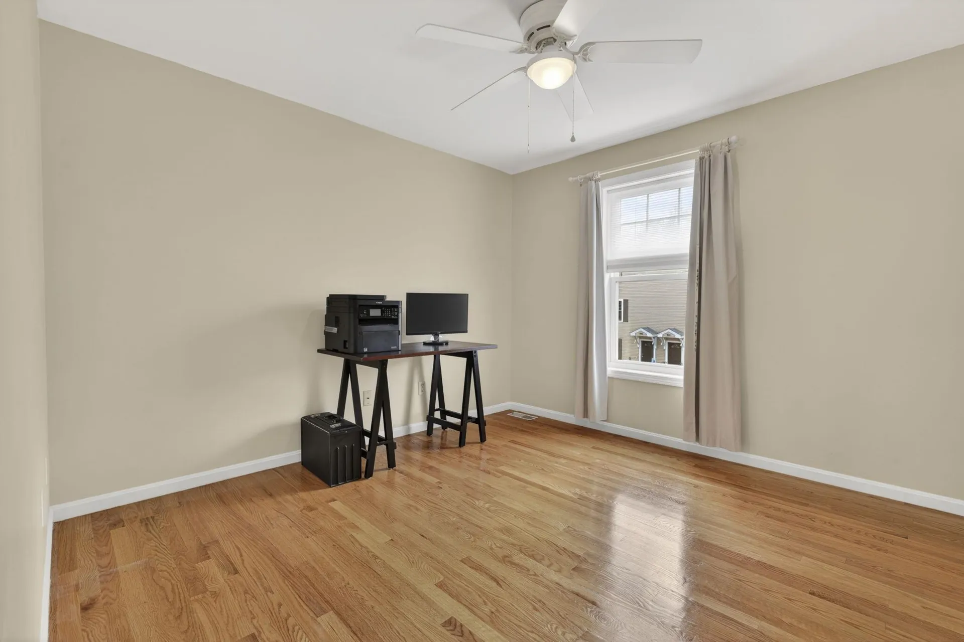 148 Karatzas Avenue Manchester NH 03104