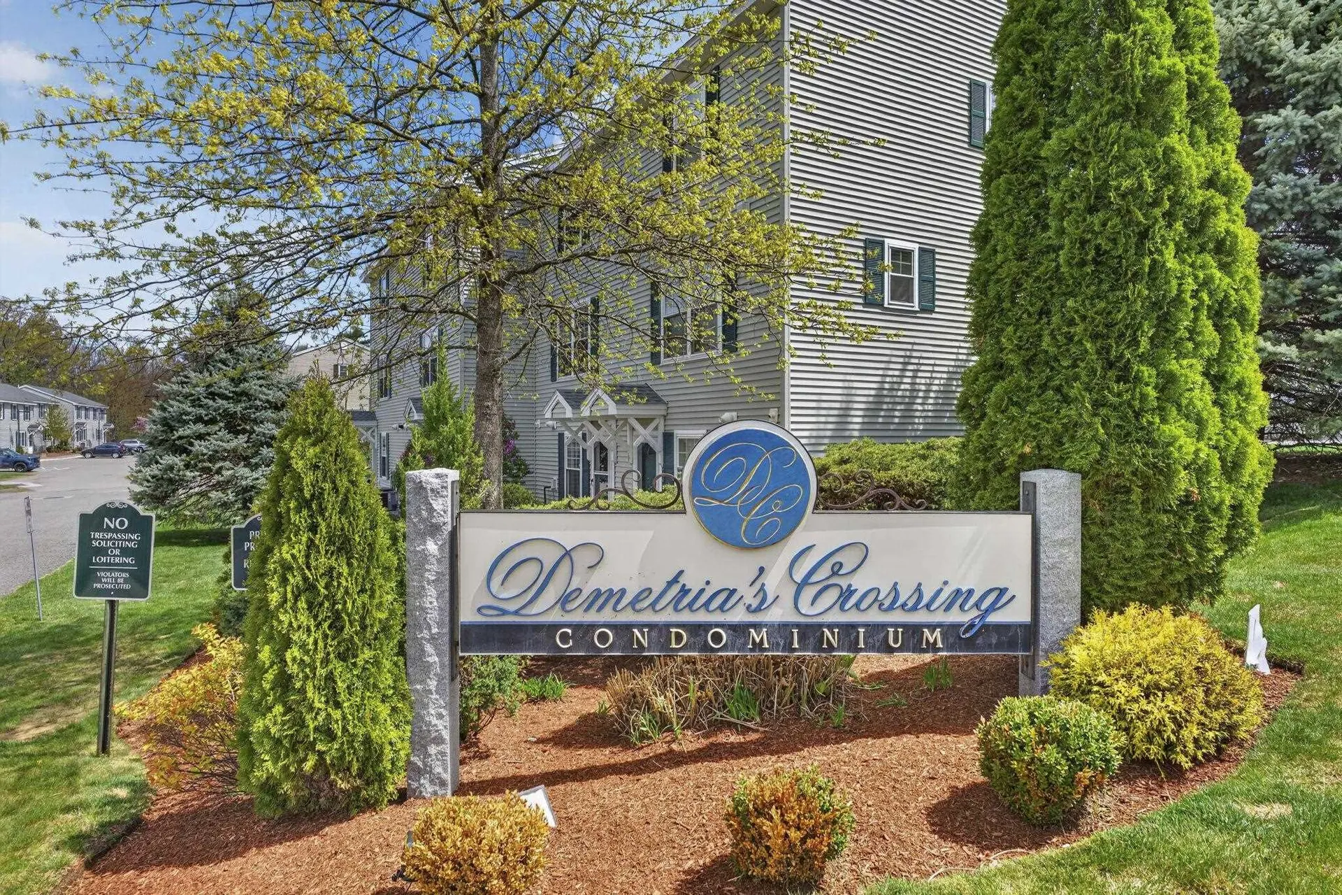 148 Karatzas Avenue Manchester NH 03104