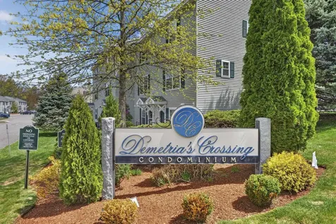 148 Karatzas Avenue Manchester NH 03104