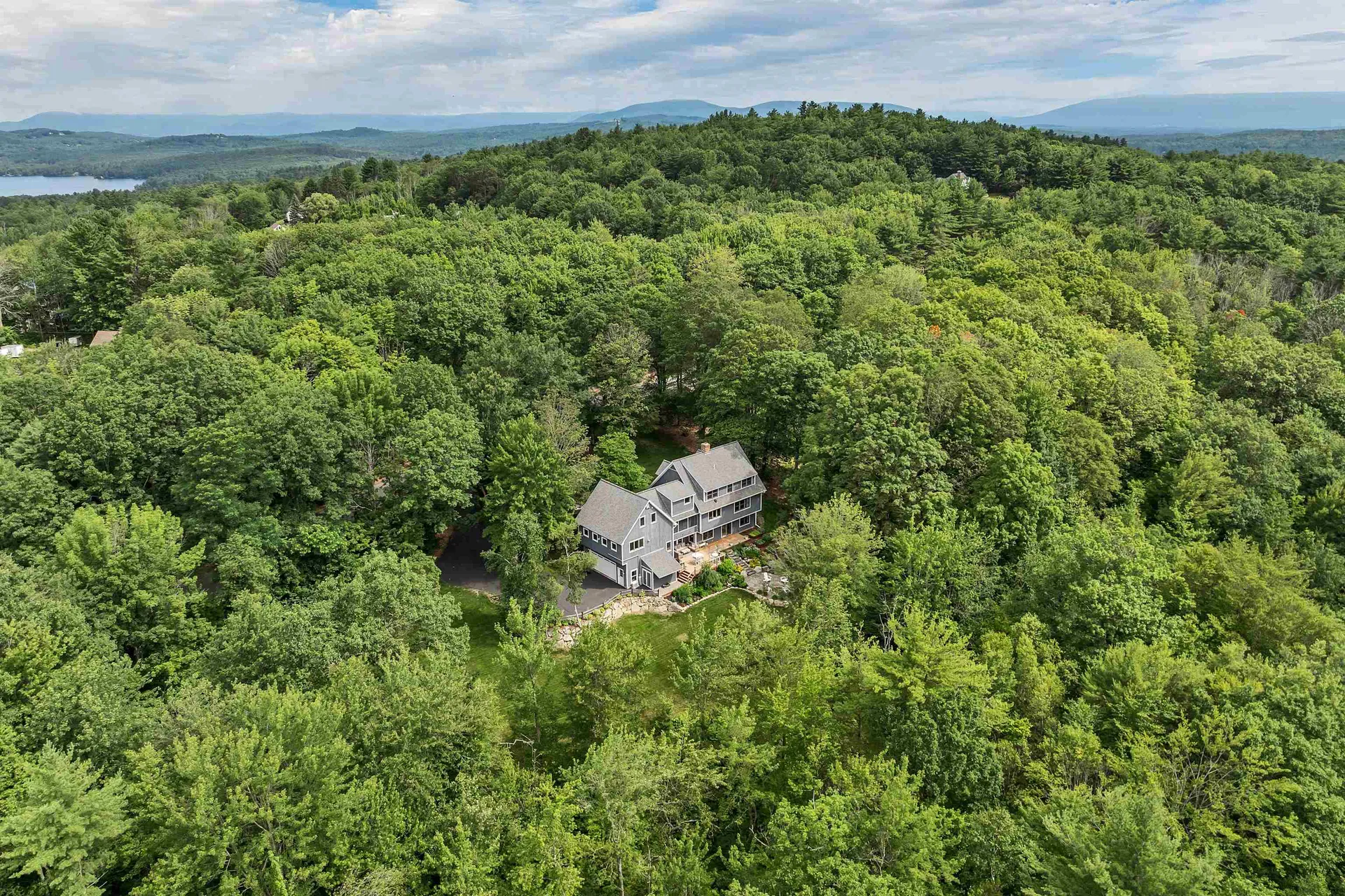 106 Tracy Way Meredith NH 03253