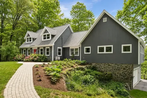 106 Tracy Way Meredith NH 03253
