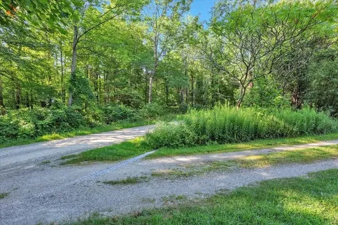 26 Fern Road Hinesburg VT 05461
