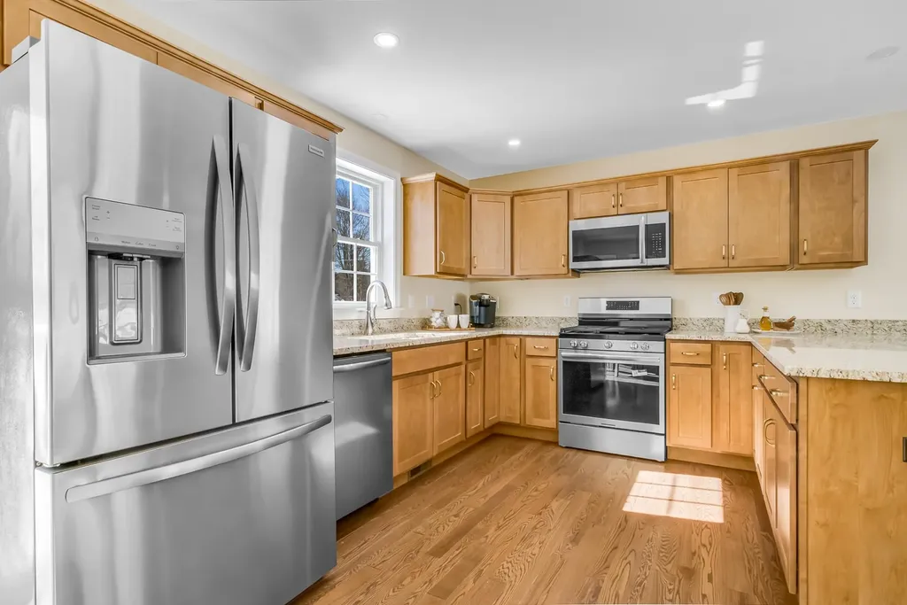 10B Violette Drive Epping NH 03042