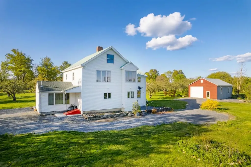 194 S Bingham Street Cornwall VT 05753