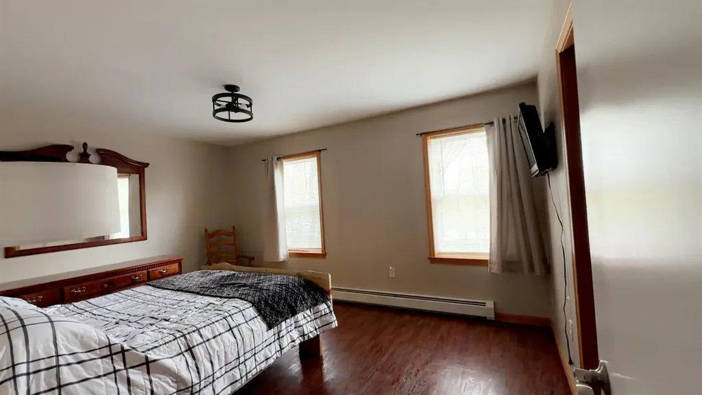 648 Tigola Trail Stoddard NH 03464