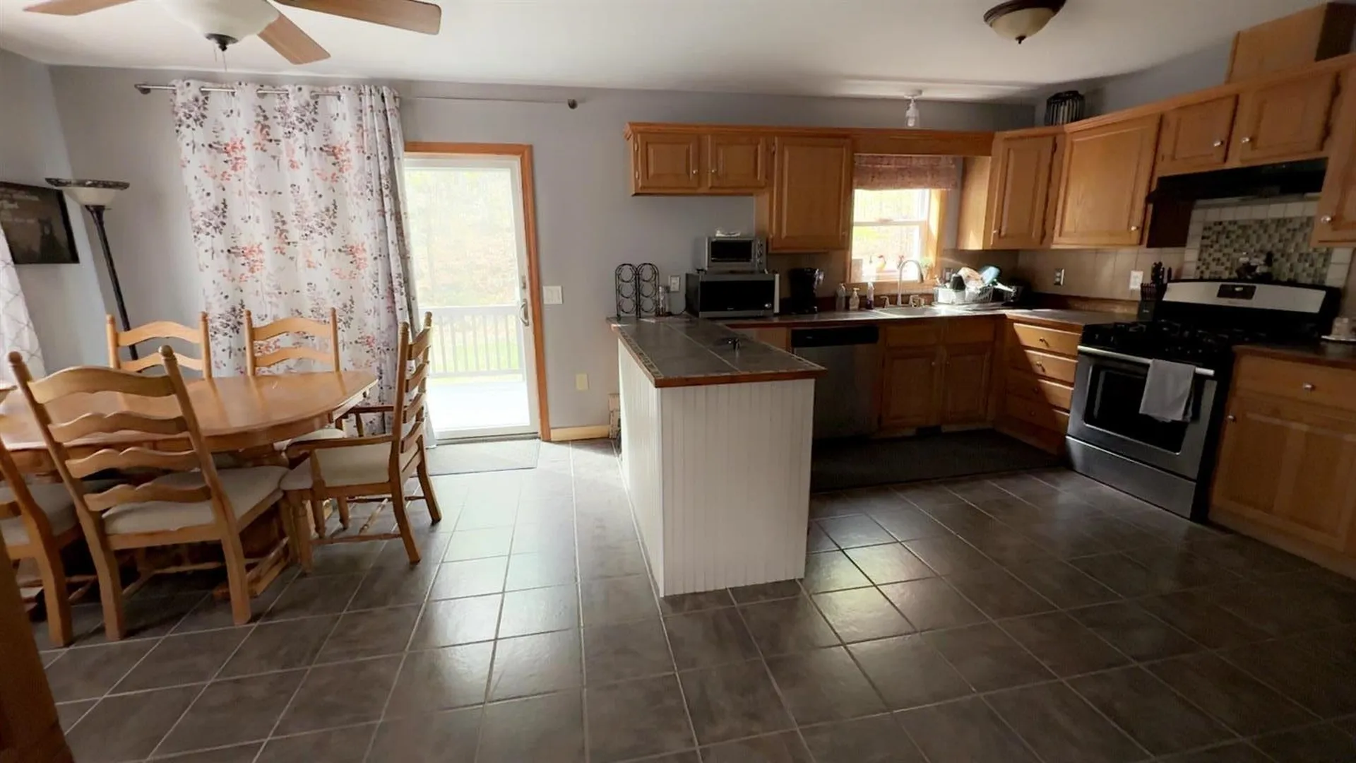648 Tigola Trail Stoddard NH 03464