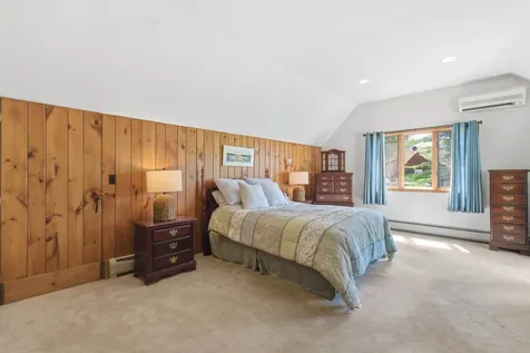9 Wooddale Circle Newbury NH 03255