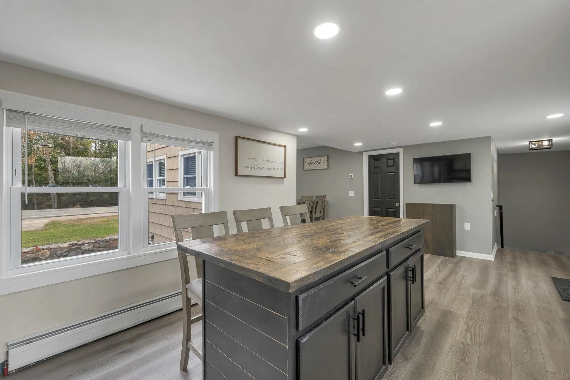 885 High Street Candia NH 03034