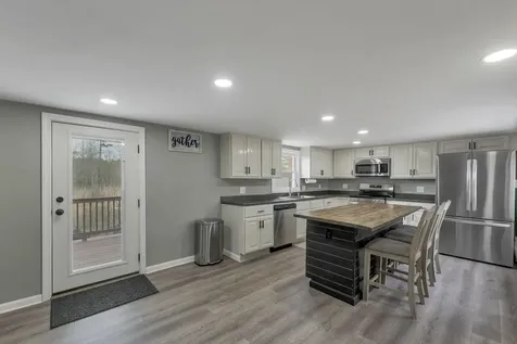 885 High Street Candia NH 03034
