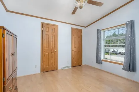 198 Spruce Drive Farmington NH 03835