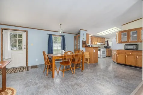 198 Spruce Drive Farmington NH 03835