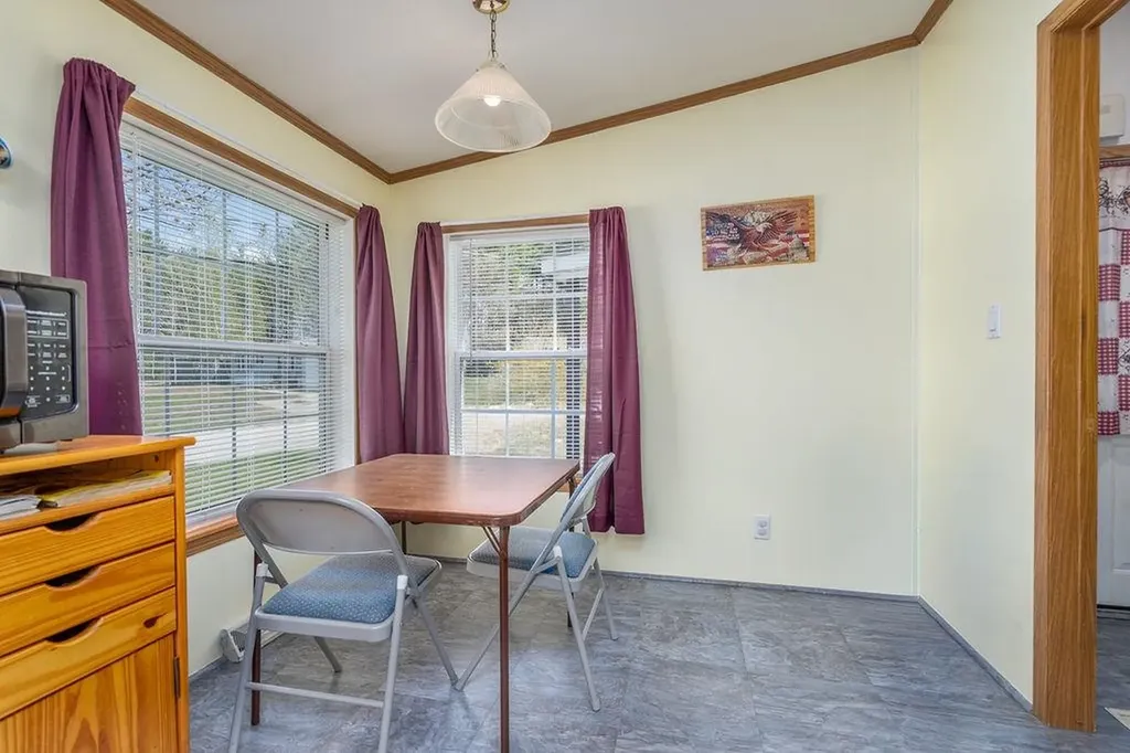 198 Spruce Drive Farmington NH 03835