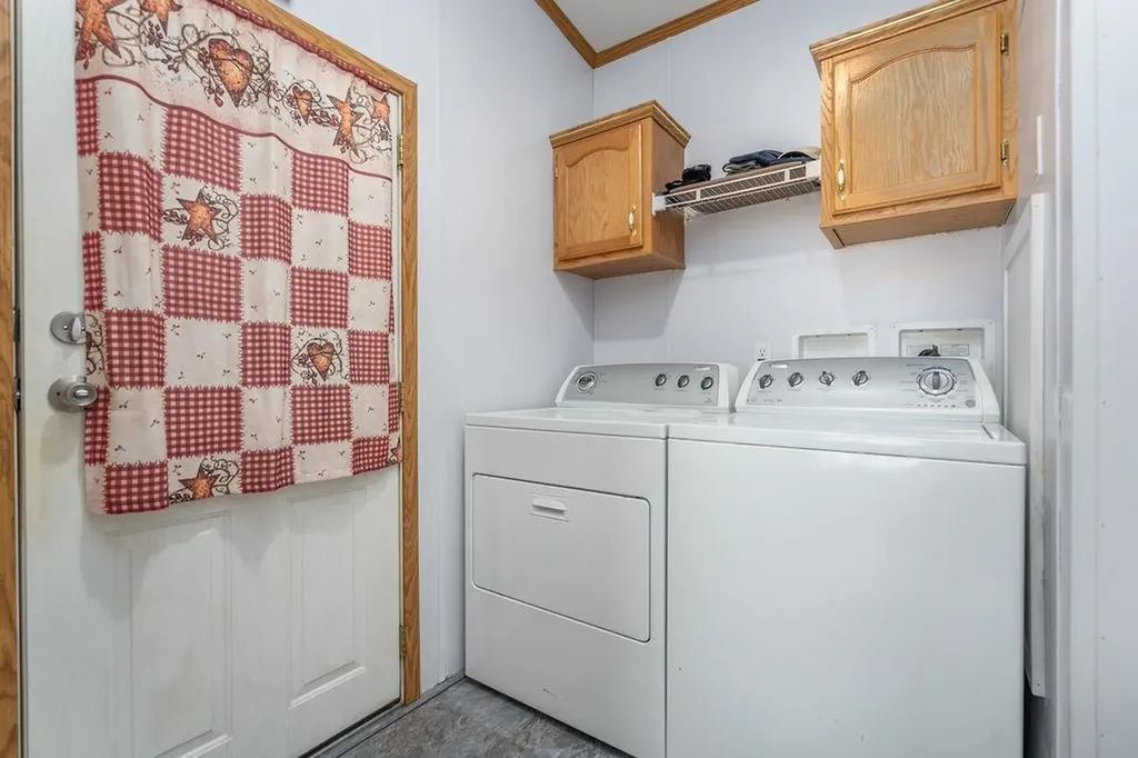 198 Spruce Drive Farmington NH 03835