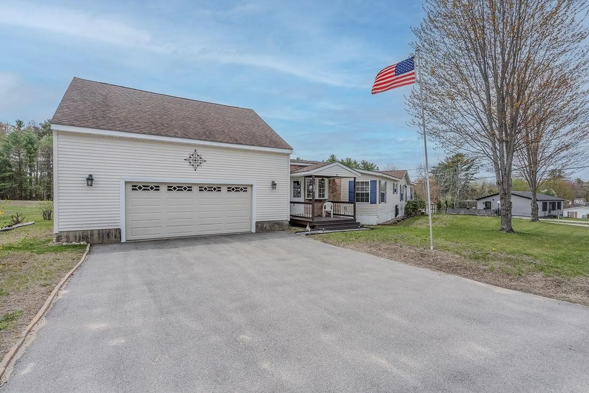 198 Spruce Drive Farmington NH 03835
