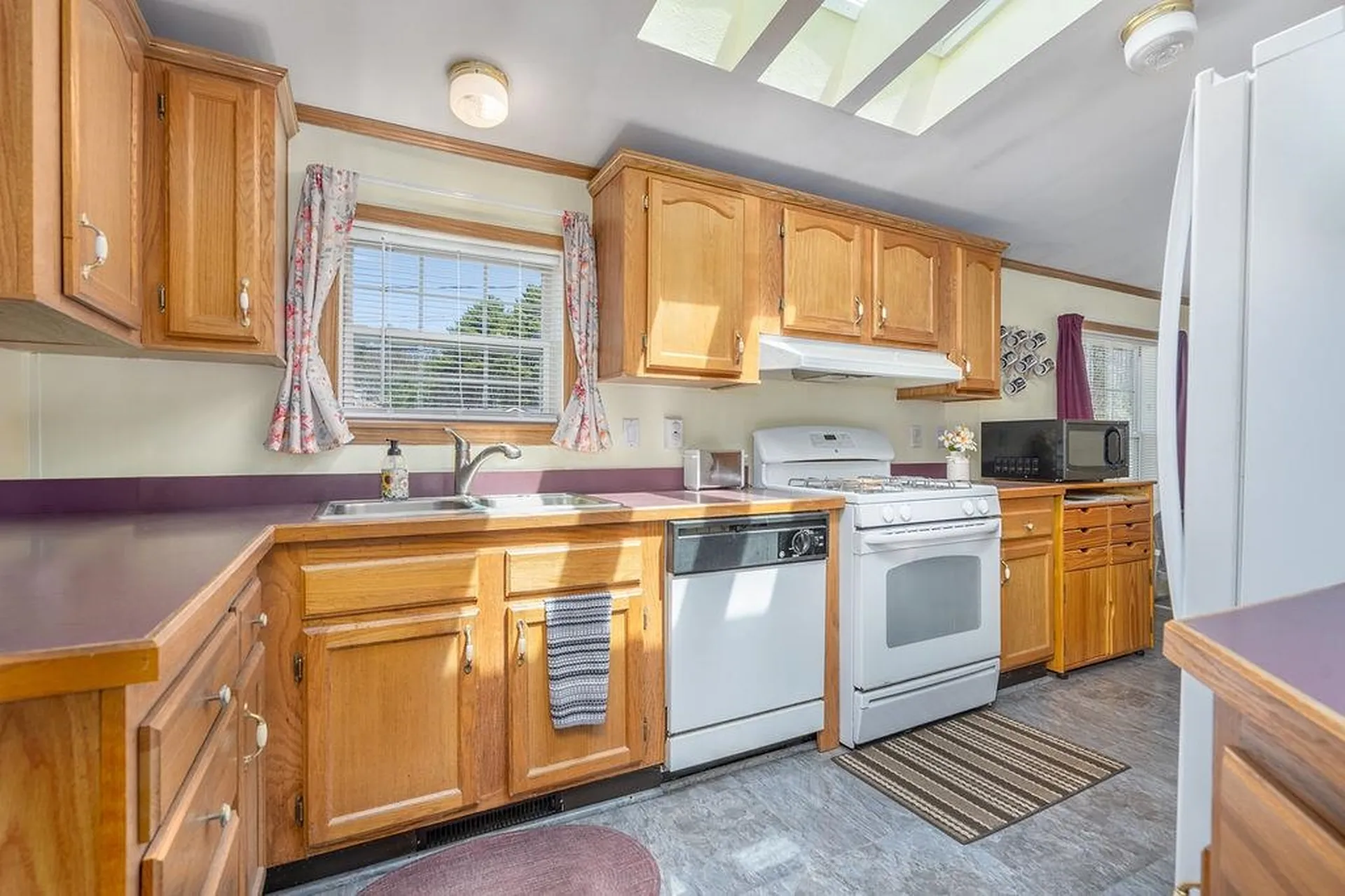 198 Spruce Drive Farmington NH 03835