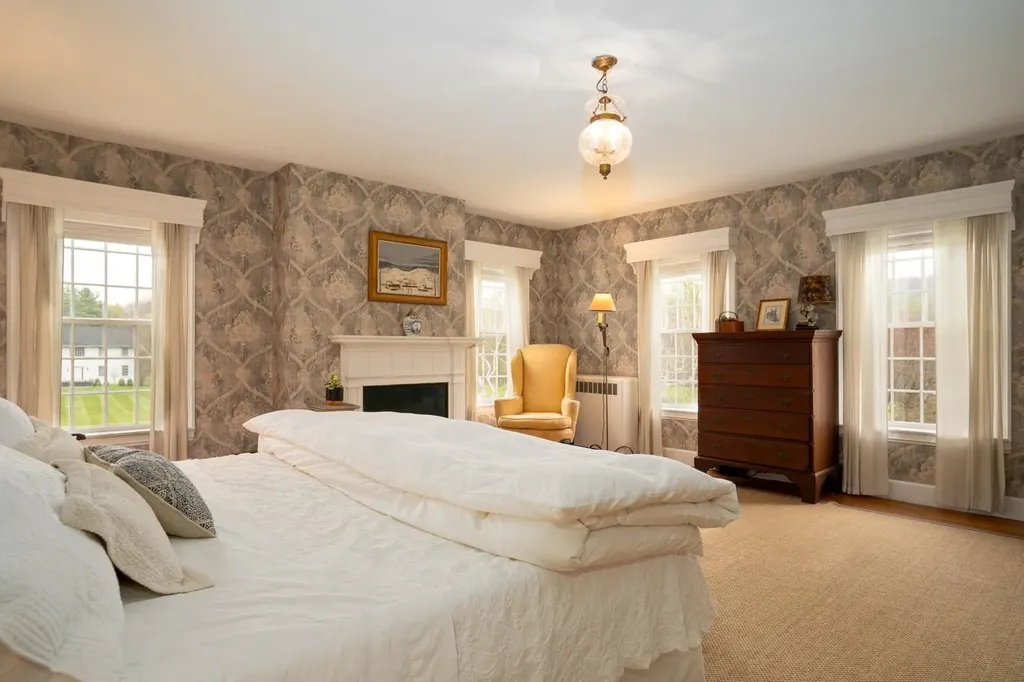 1677 Barnumville Road Manchester VT 05255