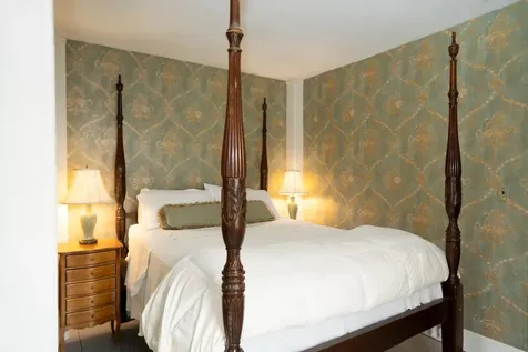 1677 Barnumville Road Manchester VT 05255