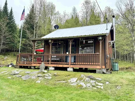 106 Philbrook Road Pittsburg NH 03592