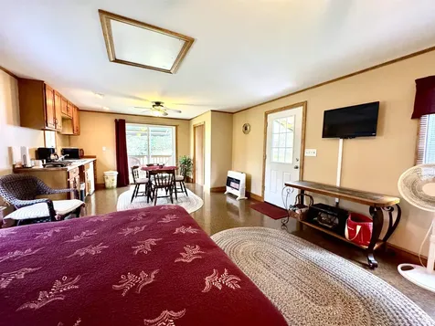 106 Philbrook Road Pittsburg NH 03592