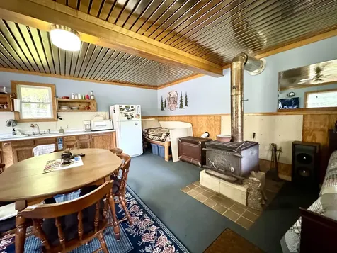 106 Philbrook Road Pittsburg NH 03592