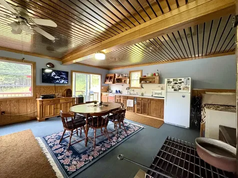 106 Philbrook Road Pittsburg NH 03592