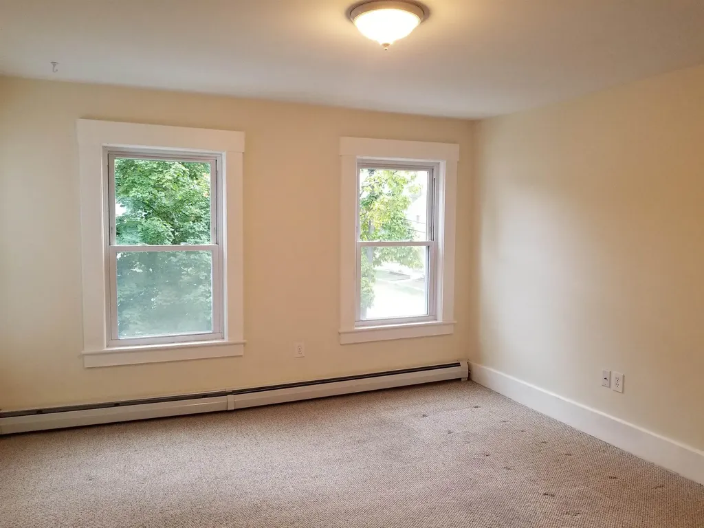 12 Orange Street Milford NH 03055