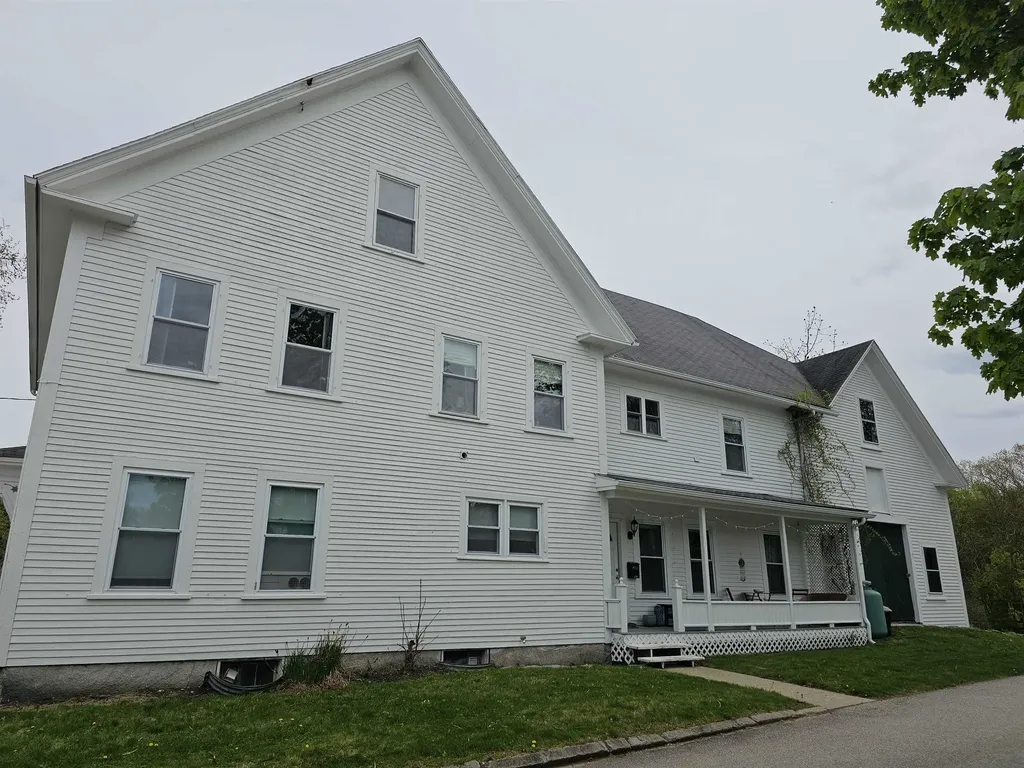 12 Orange Street Milford NH 03055