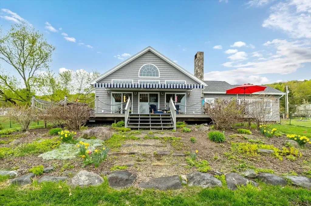 61 Sweeney Farm North Road Georgia VT 05478