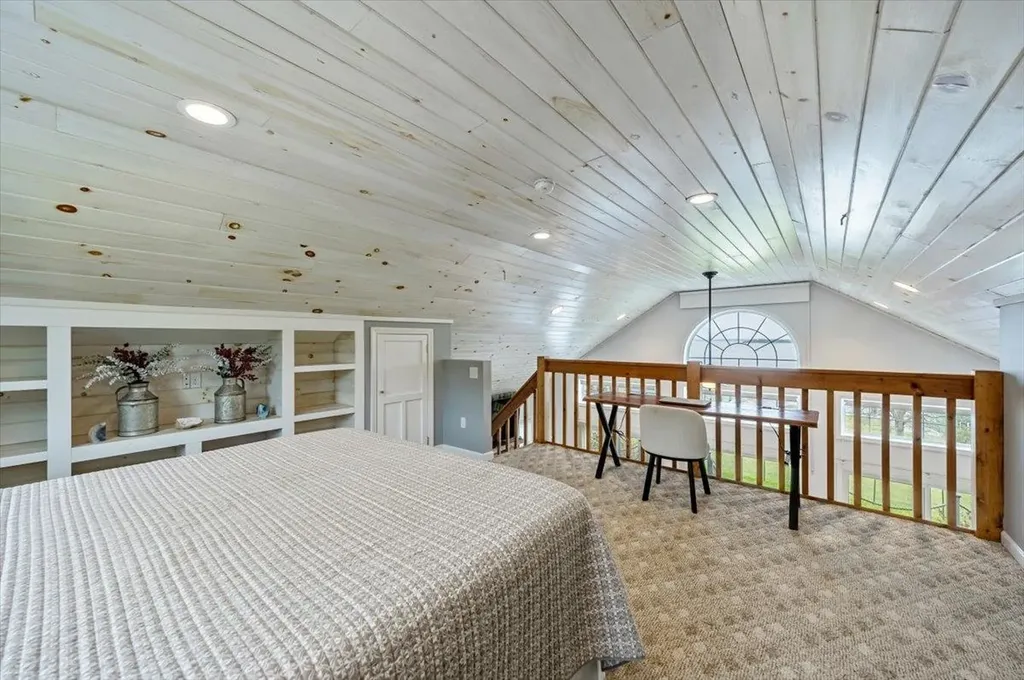 61 Sweeney Farm North Road Georgia VT 05478