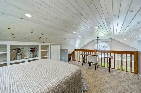 61 Sweeney Farm North Road Georgia VT 05478