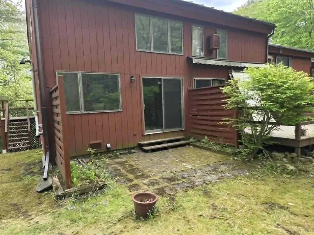 9 Evergreen Lane Brattleboro VT 05301
