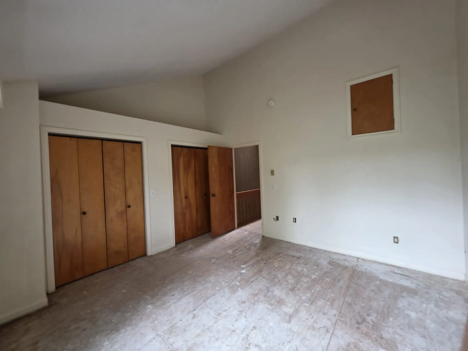 9 Evergreen Lane Brattleboro VT 05301