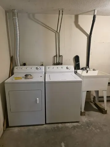 9 Evergreen Lane Brattleboro VT 05301