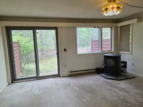 9 Evergreen Lane Brattleboro VT 05301