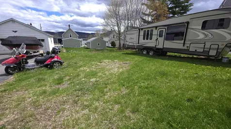 866 5th Avenue Berlin NH 03570