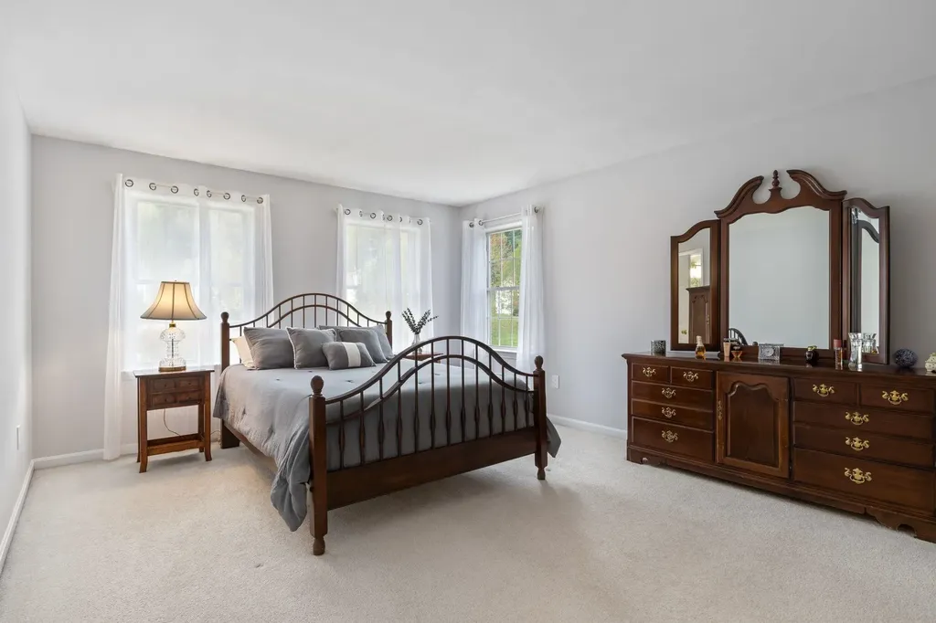 36 Baldwin Road Milford NH 03055