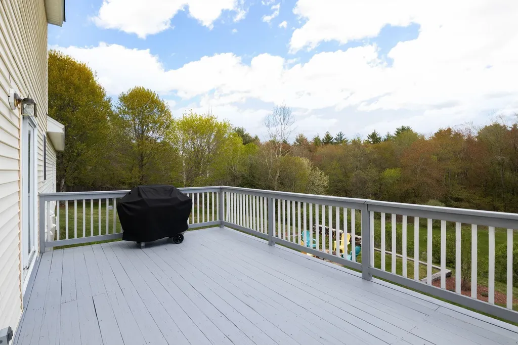 36 Baldwin Road Milford NH 03055