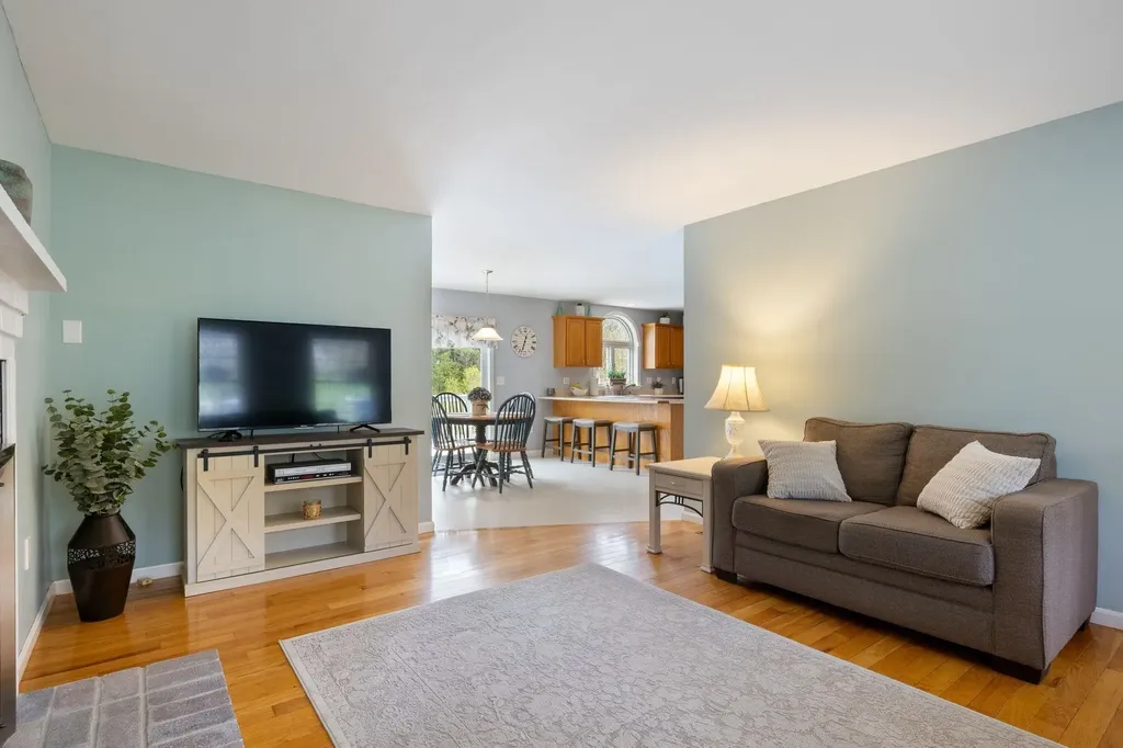 36 Baldwin Road Milford NH 03055