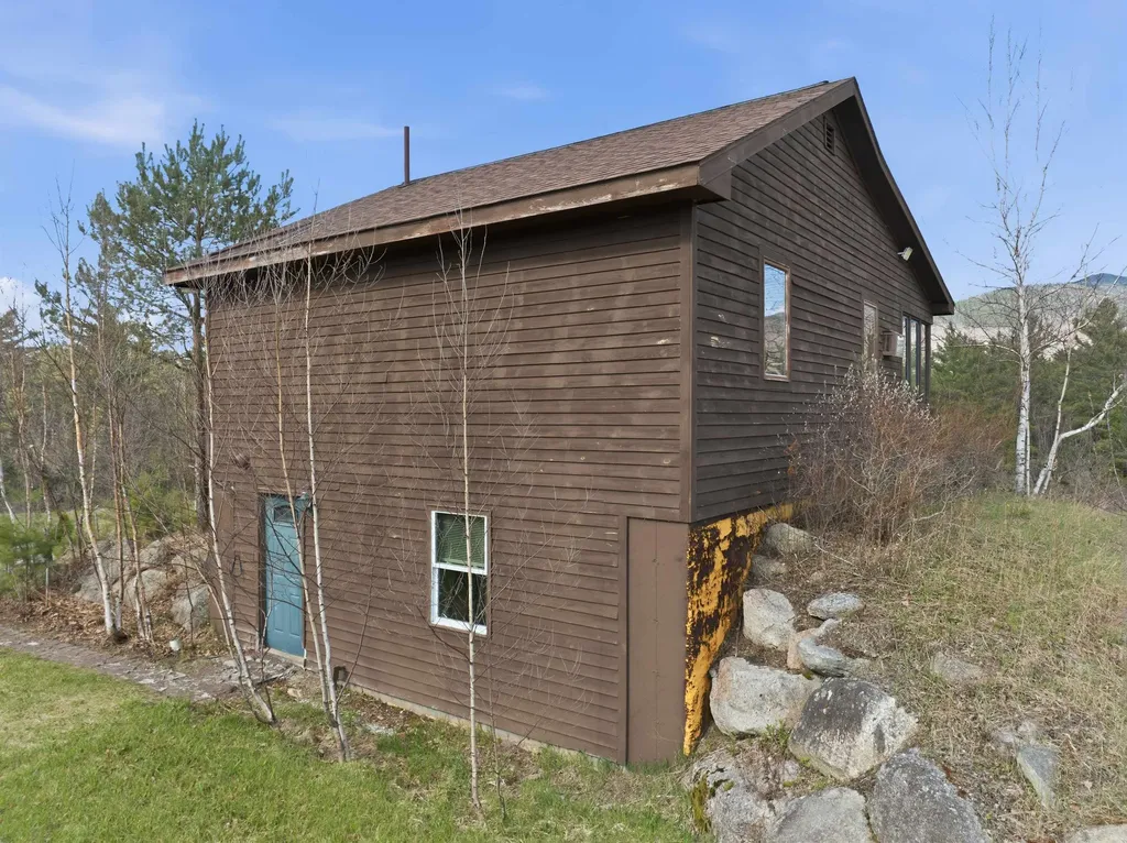 1658 Route 3 North Carroll NH 03598